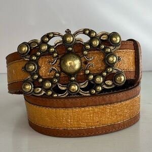 Leatherock Vintage Antiqued Brass Ornate Buckle  100% Leather Belt Snakeskin M